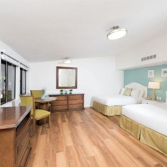 La Jolla Beach & Tennis Club Thumbnail