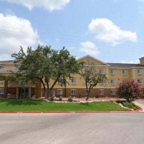 Quality Inn & Suites San Antonio Airport - Red Oak