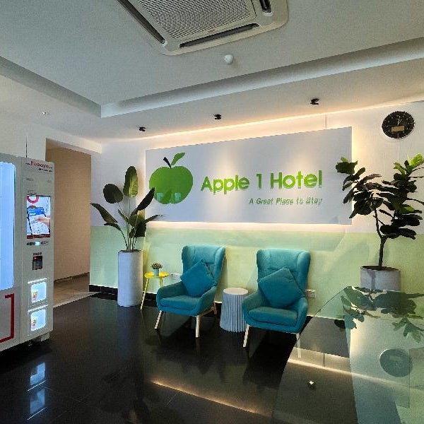 Apple 1 Hotel Queensbay Thumbnail