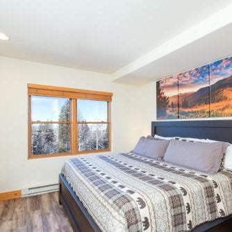 Bear Creek Lodge 309C by Alpine Lodging Telluride Thumbnail