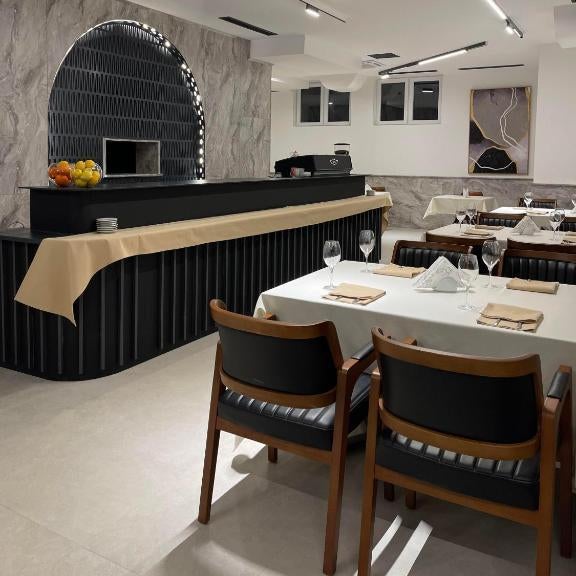 Ador Hotel North Mitrovica Thumbnail