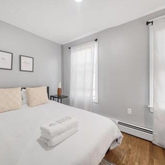 4BR1BTH South Boston Apt perfect for commutes Thumbnail