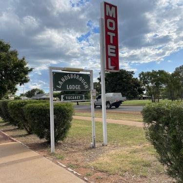 Landsborough Lodge Motel