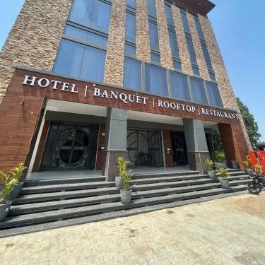 Hotel Tamarind Tree