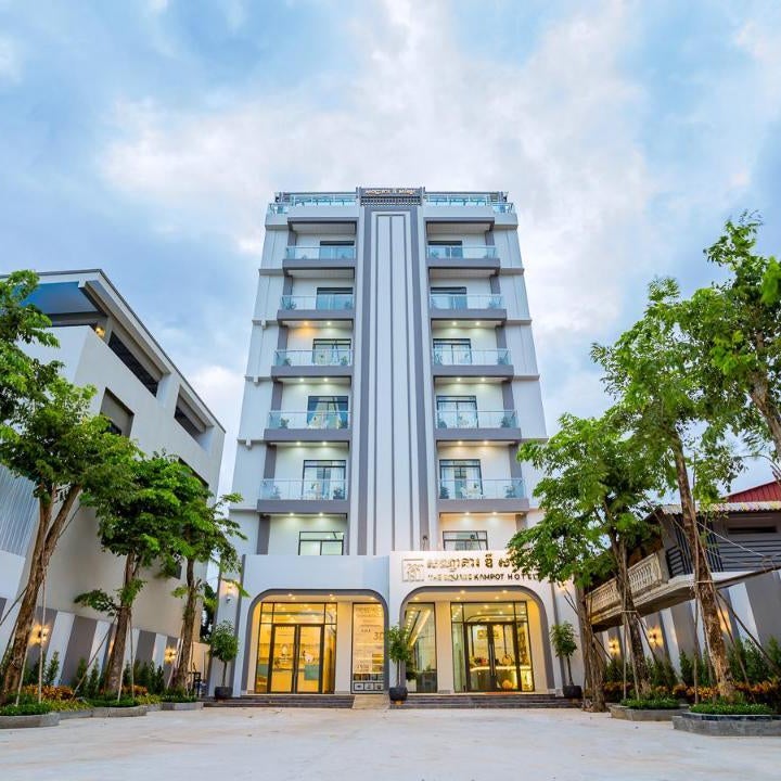 The Square Kampot Hotel Thumbnail