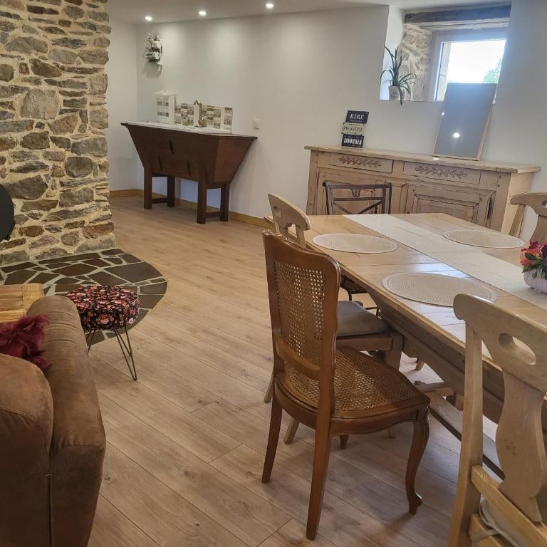 chambres d'hotes et bistrot Le Galouray