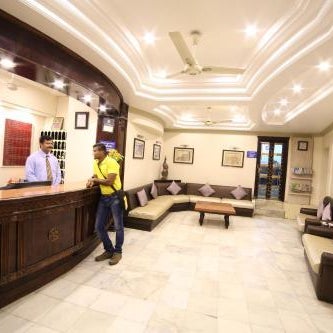 Hotel Samrat International
