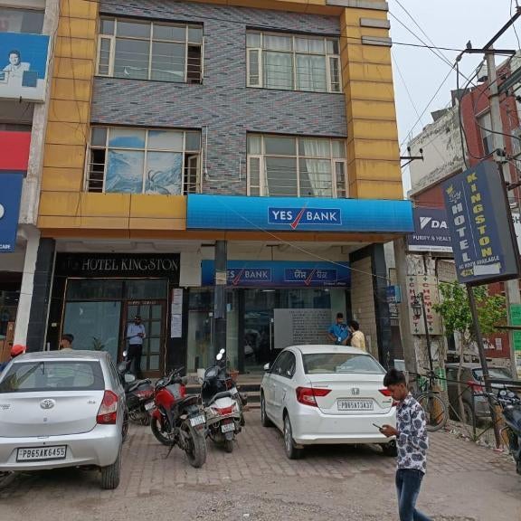 Hotel Black Diamond Zirakpur Bustan