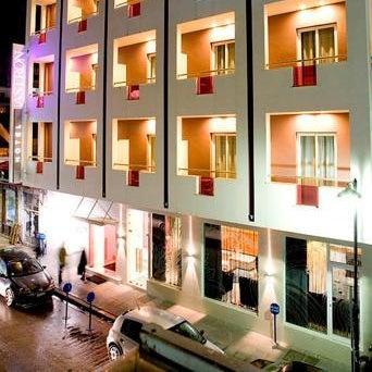 Hotel Astron
