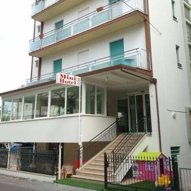 Mini Hotel Thumbnail