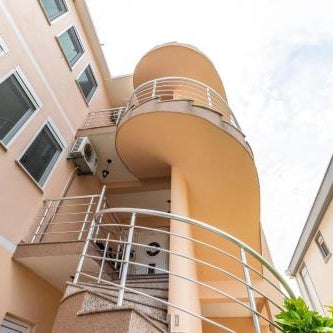 Golden House Apartments