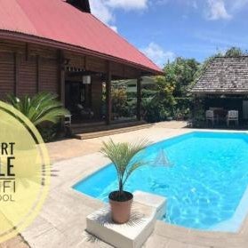 Chalet Ohana, airport family house