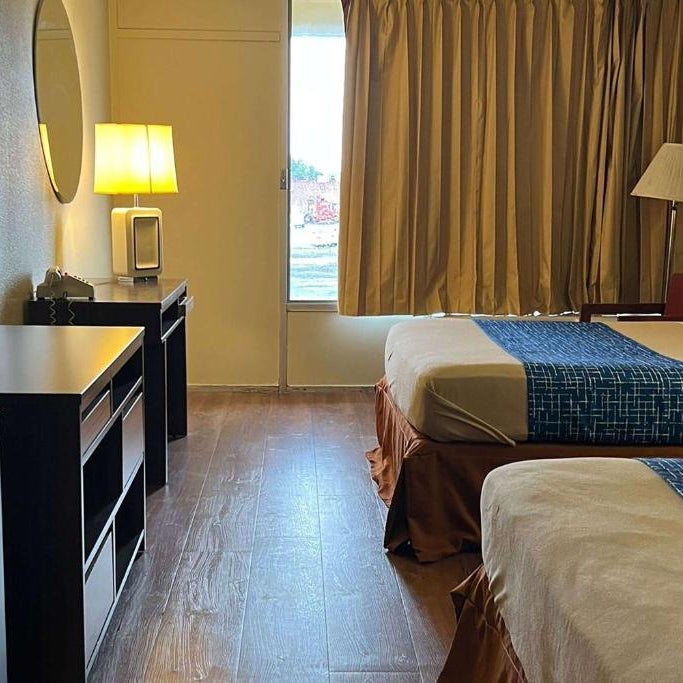 Travelodge by Wyndham Carlisle North Thumbnail