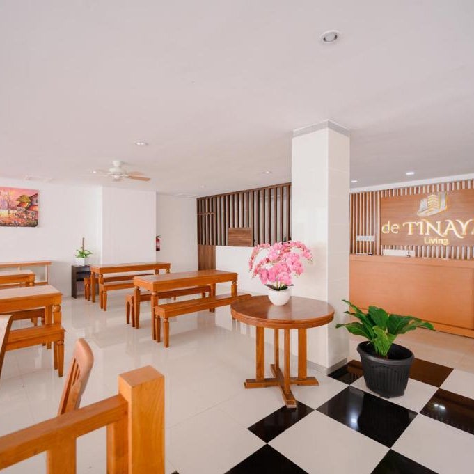 Cove De Tinaya
