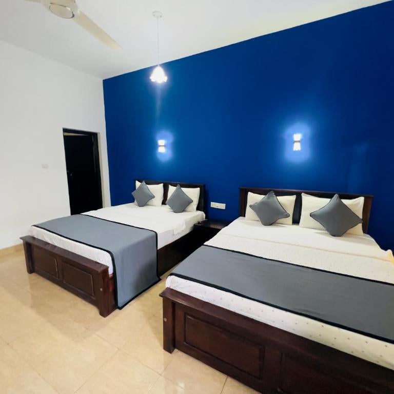 Heavens Gate Ella Thumbnail