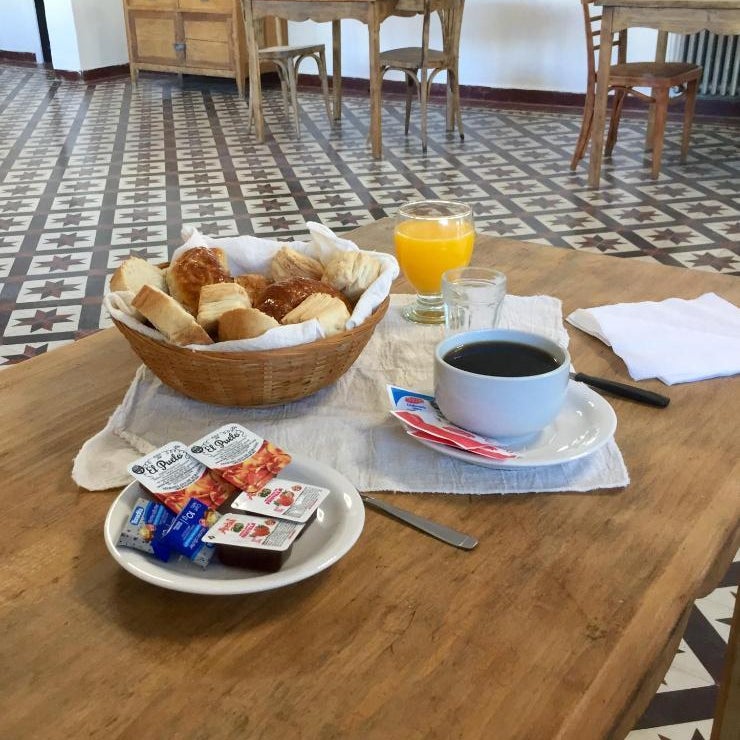 Holâ Hotel Thumbnail
