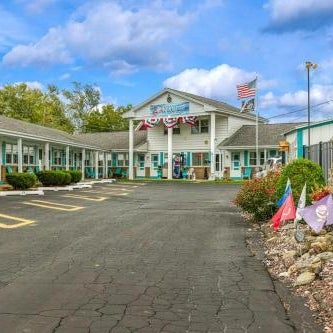 Riviera Motel Thumbnail