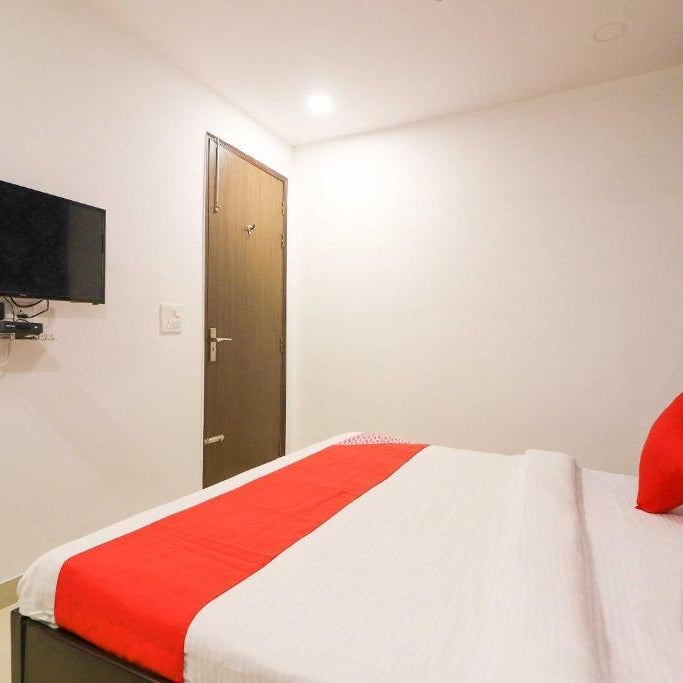 Hotel O White Valley