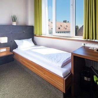 JOESEPP´S HOTEL am Schweizerberg