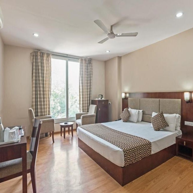 Royal Palm - Hotel Near Udaipur Railway Station 