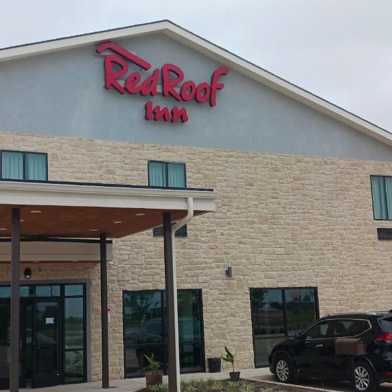 Red Roof Inn Lancaster, TX Thumbnail