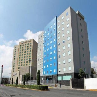 One Ciudad de México Periférico