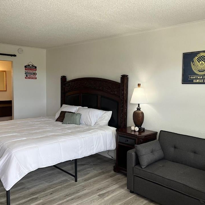 Ballparks Inn Thumbnail