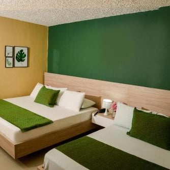 Hotel Prado 34 West Thumbnail