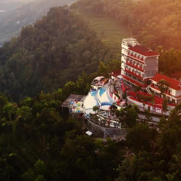 Little Tokyo Jogja Resort 
