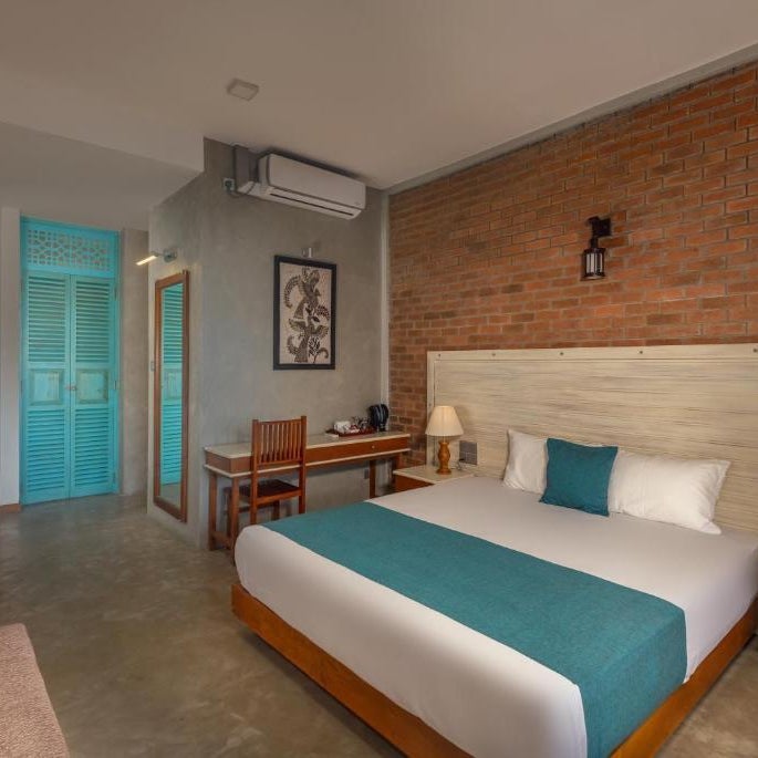 Beverly Suites Villa Thumbnail
