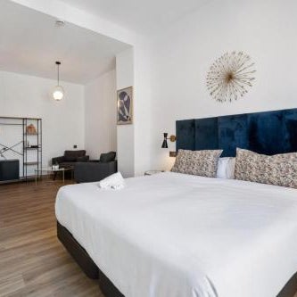 Malaga City Suites Thumbnail