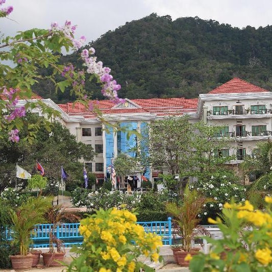 Rock Royal Hotel & Resort Thumbnail