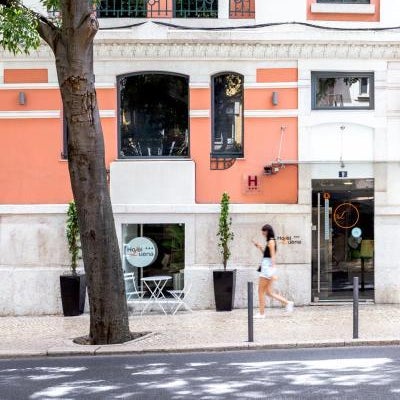 Hotel Luena Thumbnail