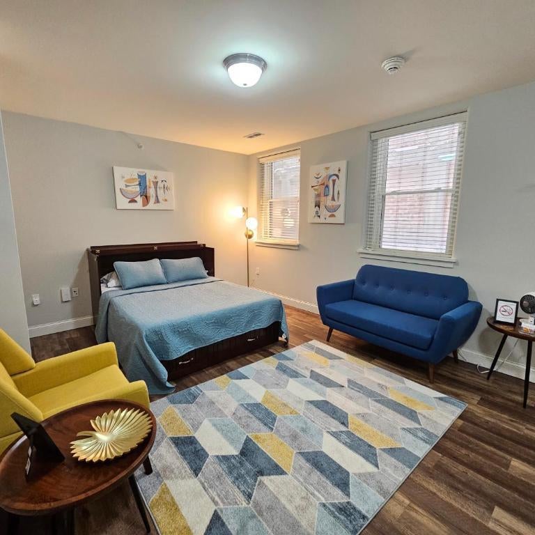 Cozy Studio at the Historic Inman Thumbnail