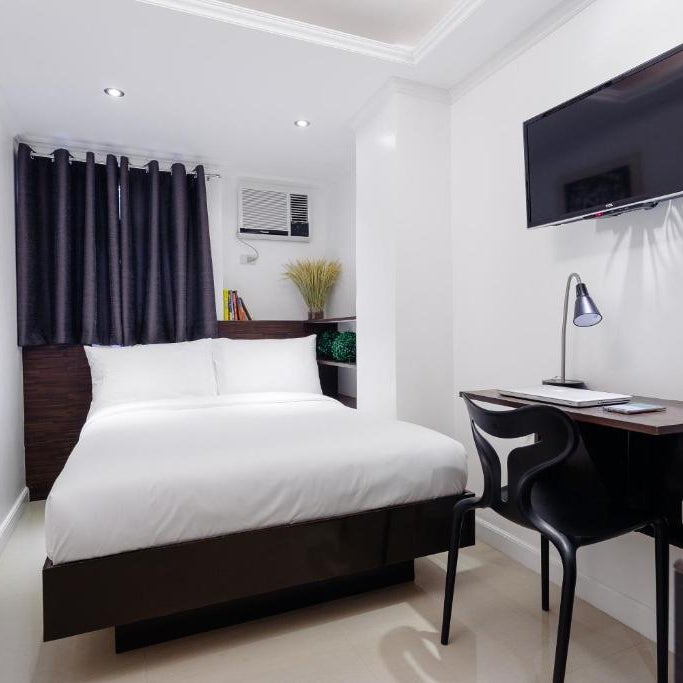 Nest Nano Suites Poblacion- Makati Thumbnail
