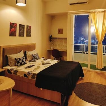 Modern Suites by Hey Studio's Thumbnail