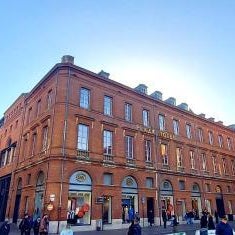 Plaza Hotel Capitole Toulouse Thumbnail