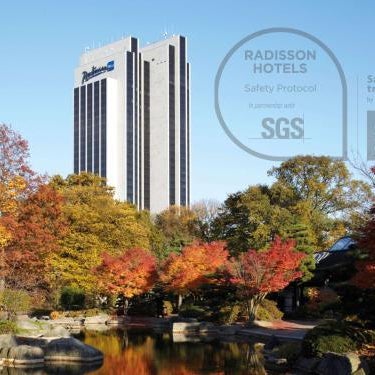 Radisson Blu Hotel, Hamburg Thumbnail