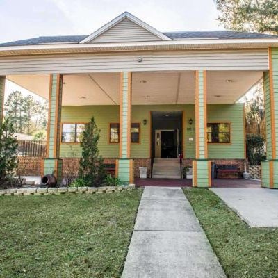Suburban Studios Tallahassee near University Thumbnail