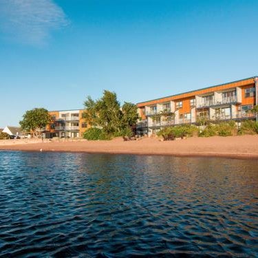 East Bay Suites Thumbnail