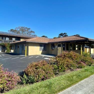 Aura Inn Monterey Thumbnail