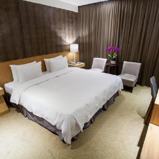 Hotel Cloud Thumbnail