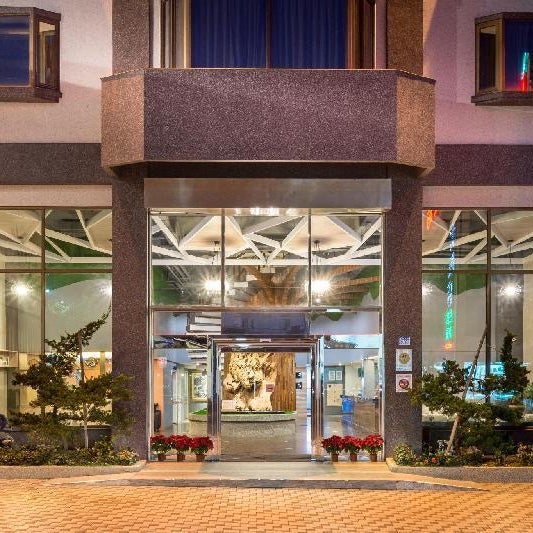 Yadi Hotel Thumbnail