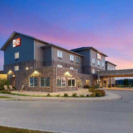 Best Western Plus Walkerton East Ridge Hotel Thumbnail
