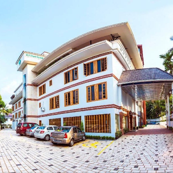 Hill Palace Hotel & Spa
