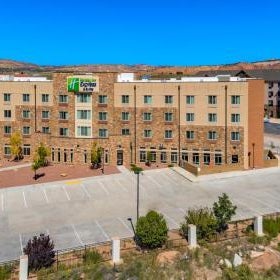Holiday Inn Express & Suites Gallup East By IHG Thumbnail