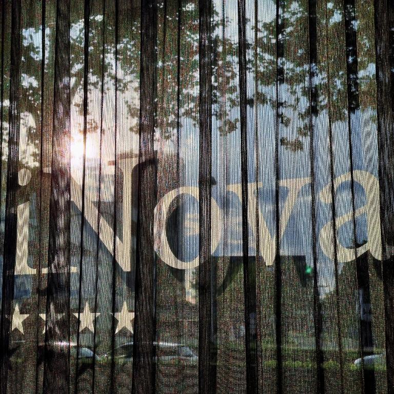 iNova Thumbnail