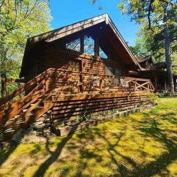The Luxury Suite at Bear Mountain Thumbnail