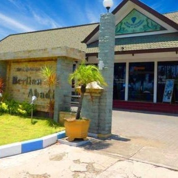 Berlian Abadi Hotel Banyuwangi by Sinergi