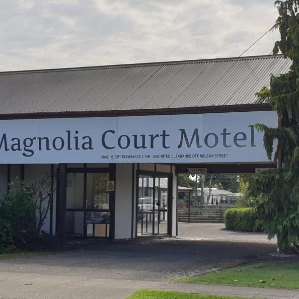 Magnolia Court Motel